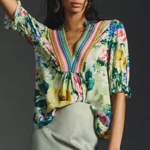 Bl^nk London Stephanie Secret Garden Floral V-Neck Top XS Like New Cottagecore